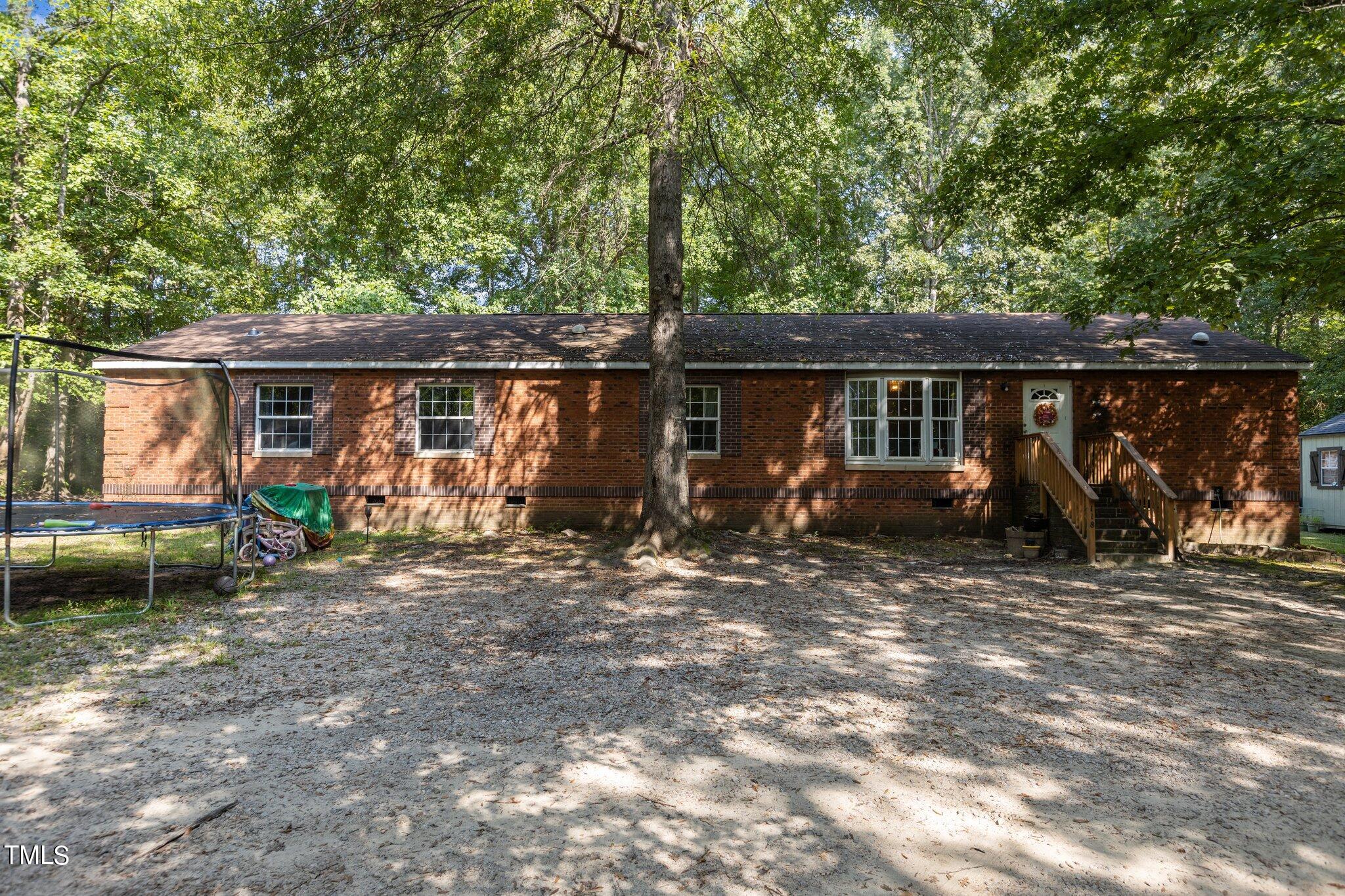 118 W Silver Belle Drive