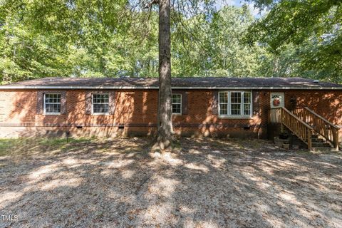 118 W Silver Belle Drive Zebulon NC 27597