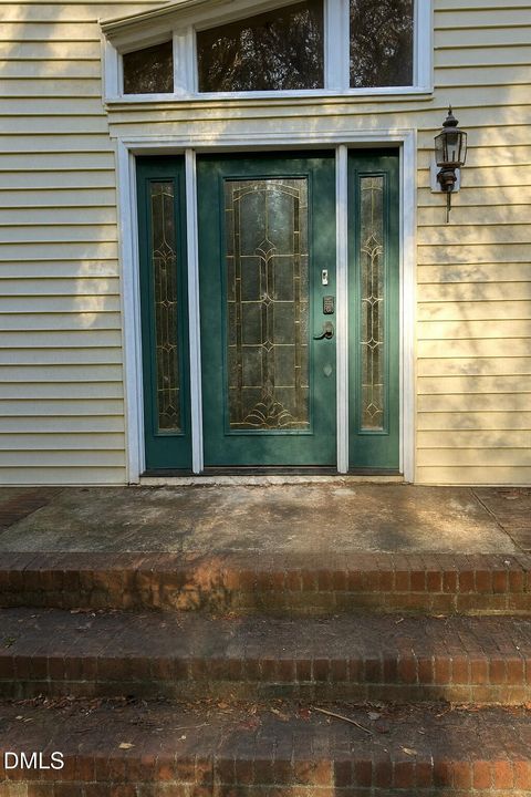 102 Coronado Way Cary NC 27511