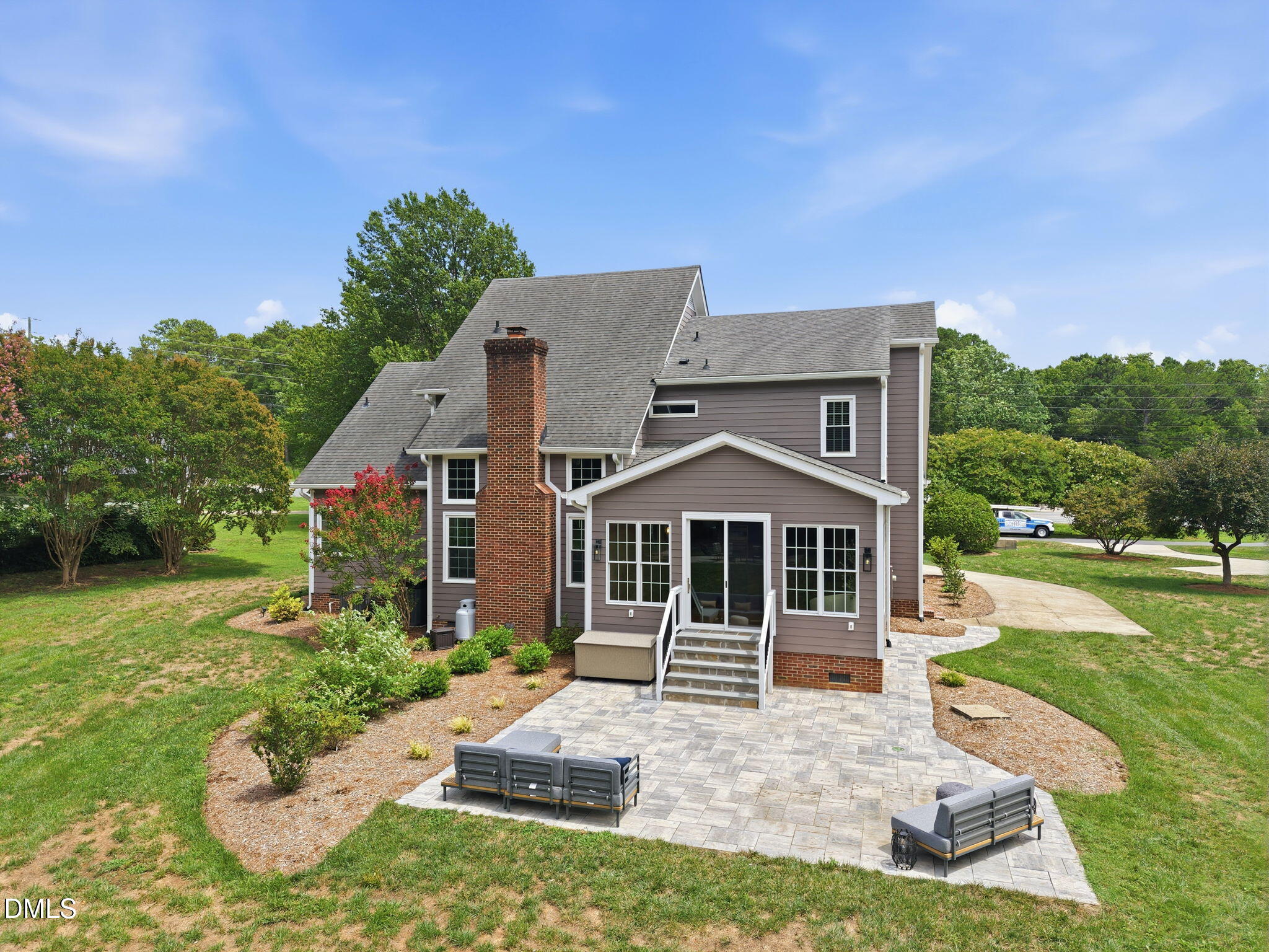 4008 W Lake Road