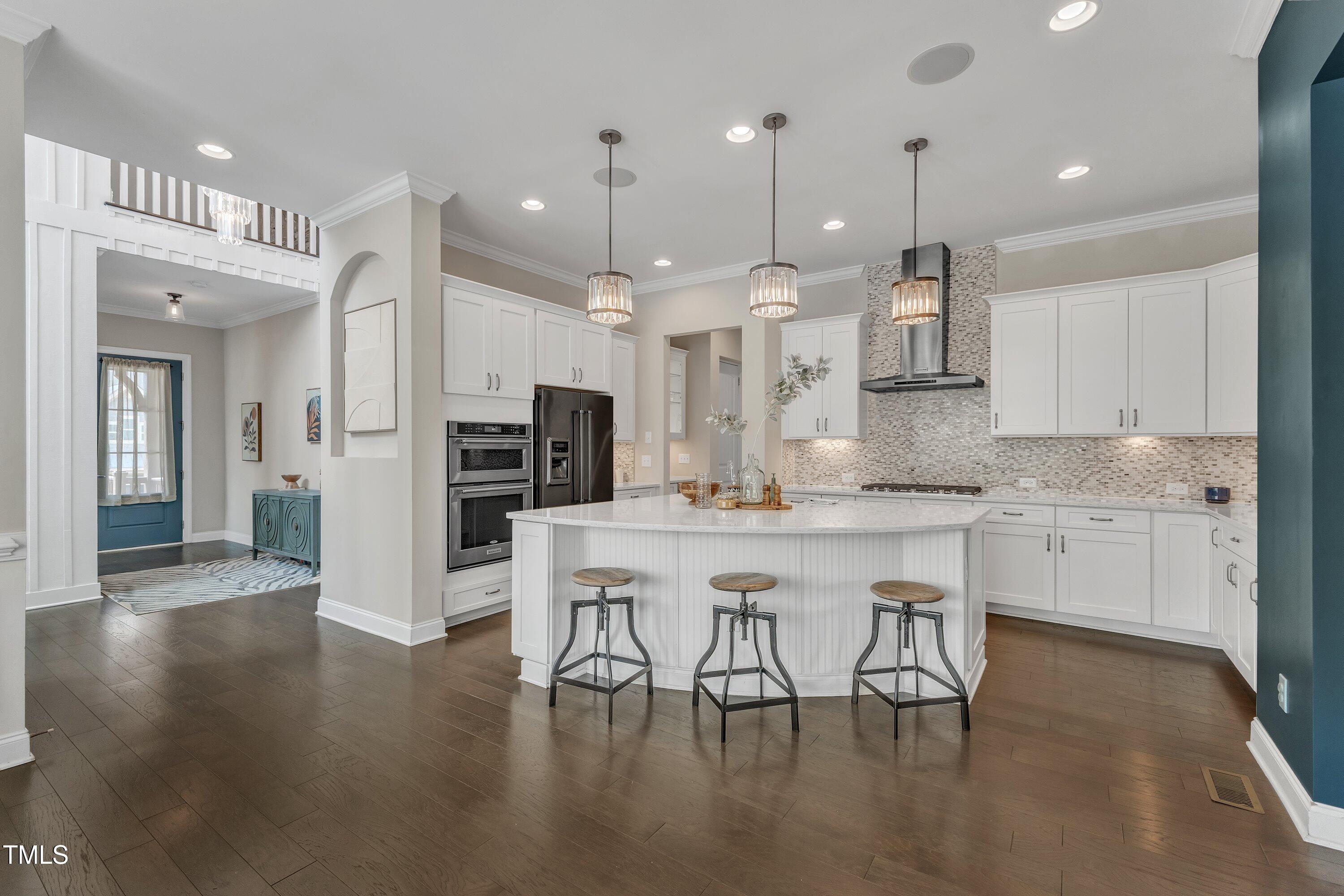 8121 Greys Landing Way