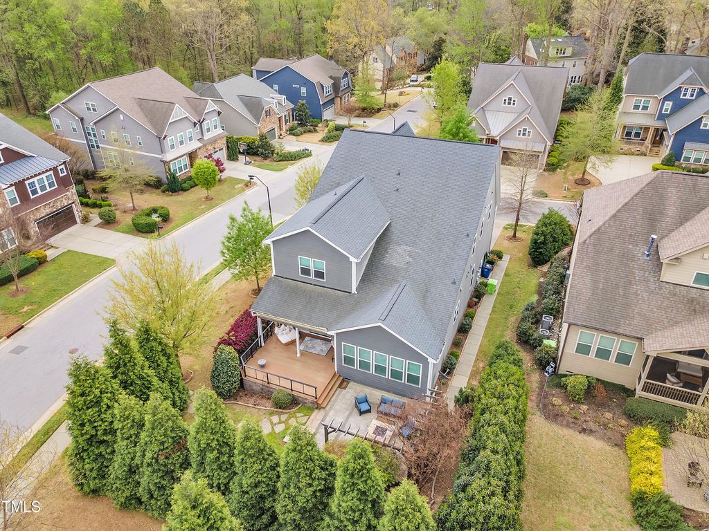 listing image 84