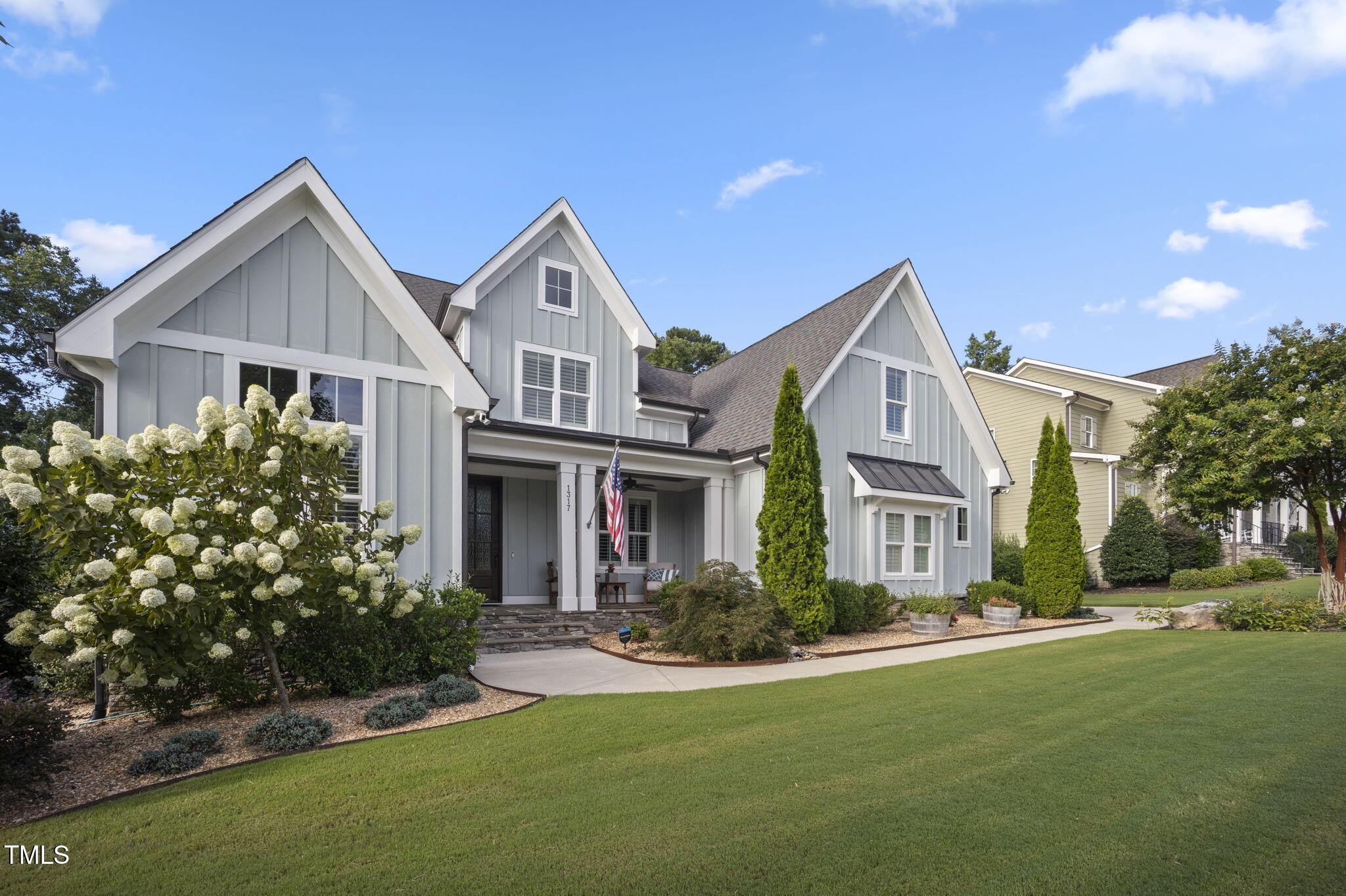 1317 Mackinaw Drive