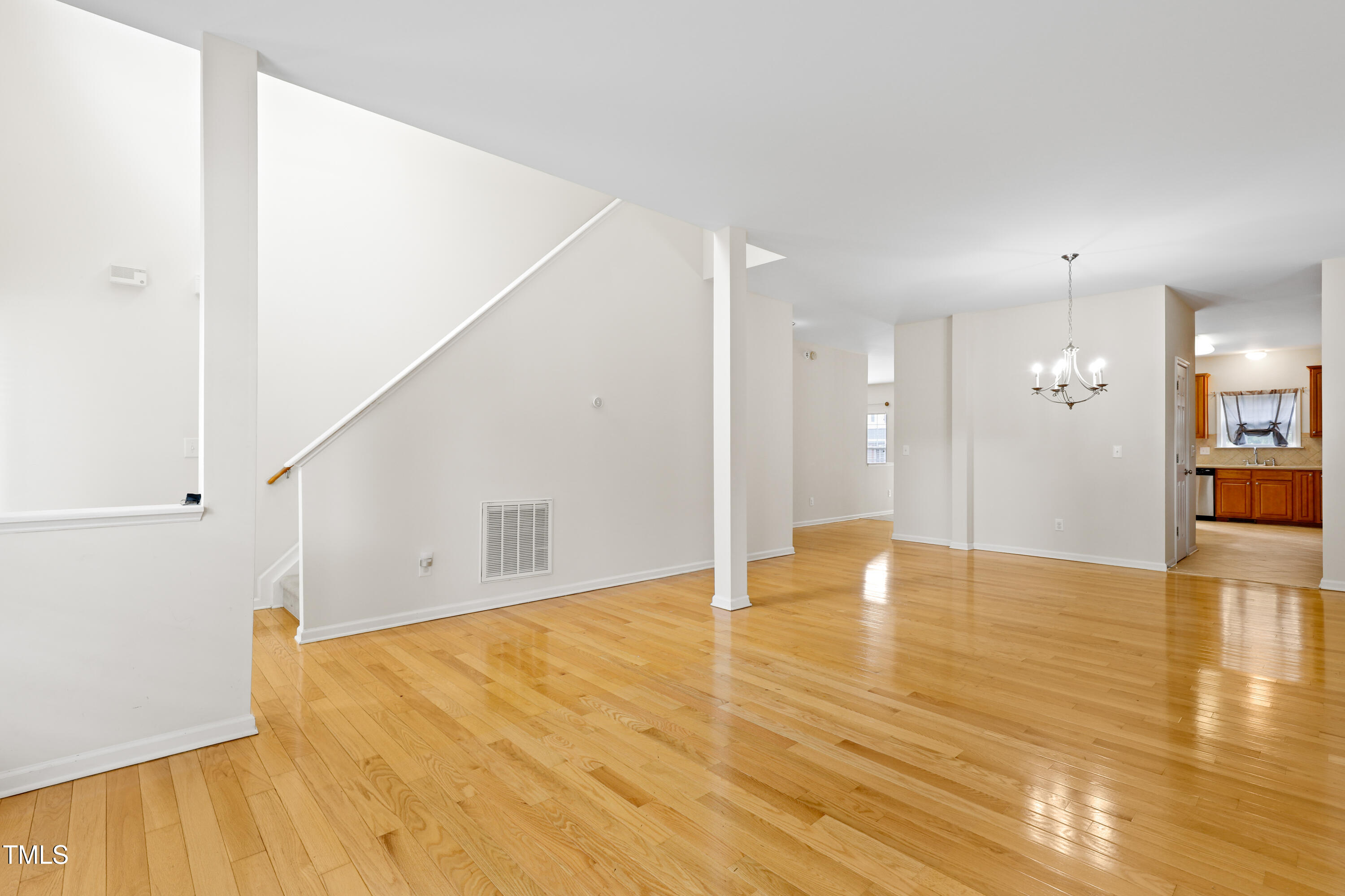 1405 Merrilow Court