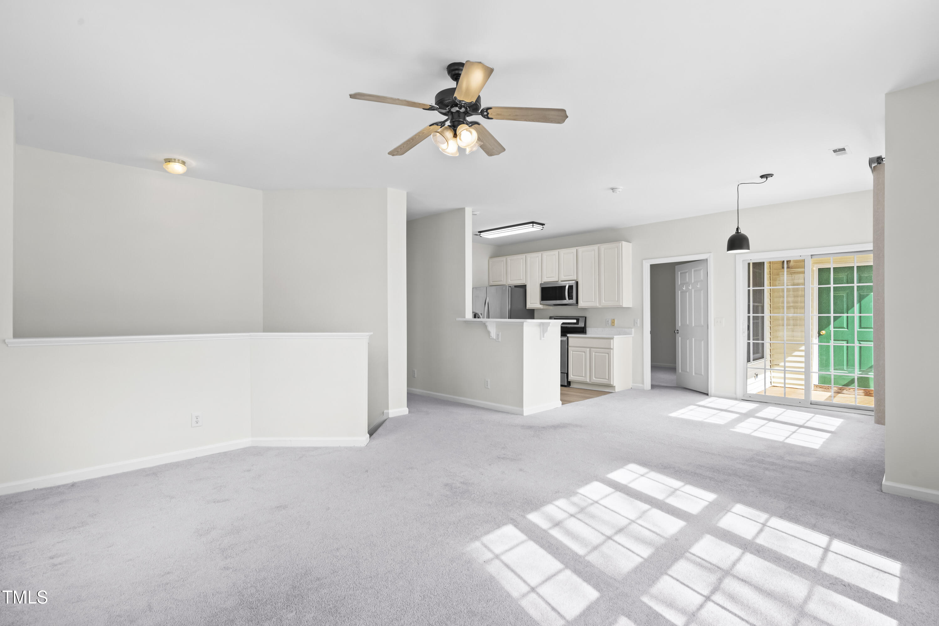 2421 Kudrow Lane