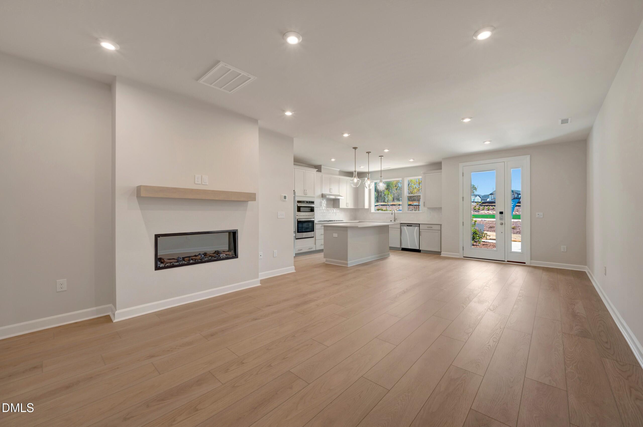 16 Quietwood Way