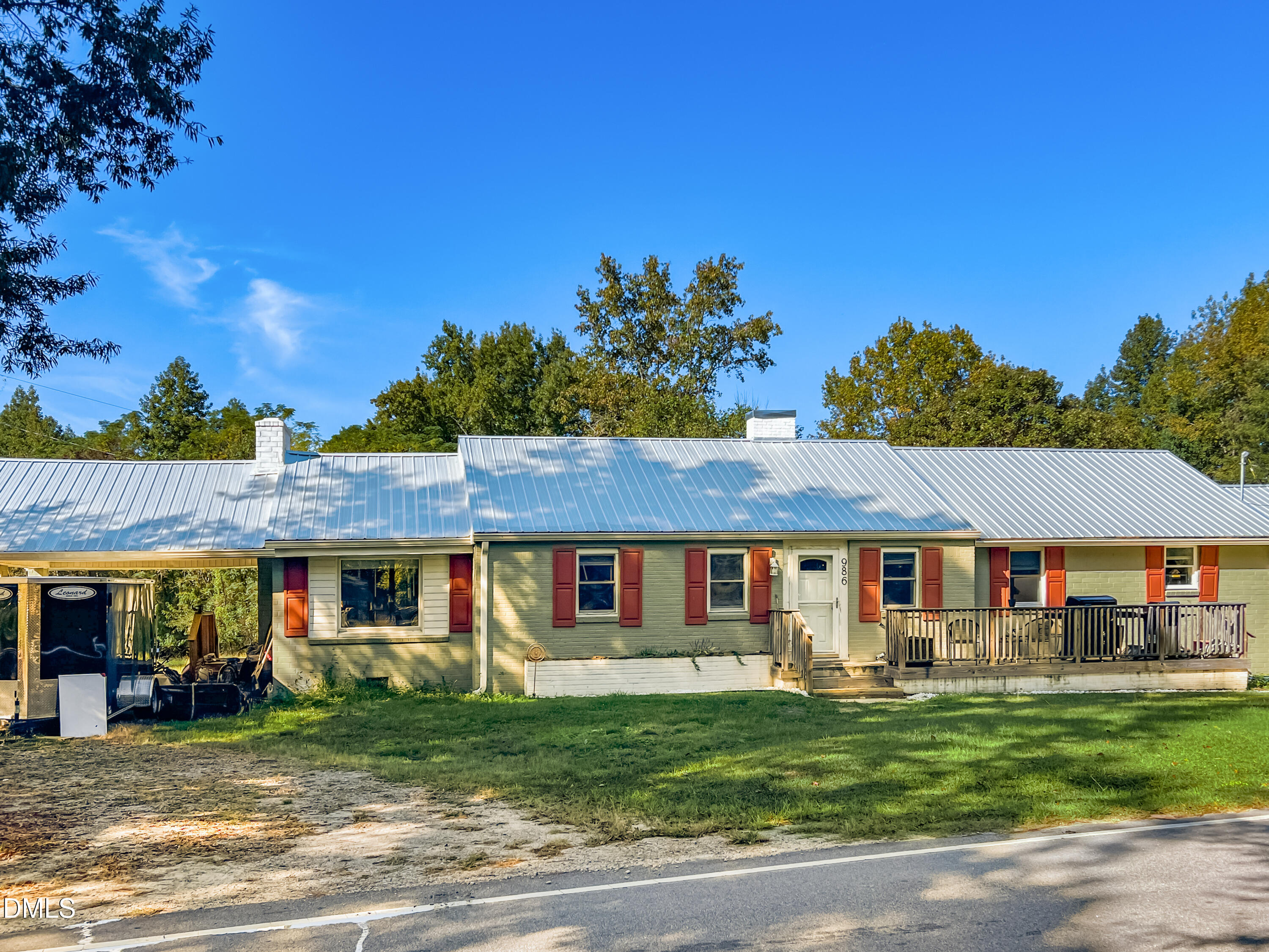 986 N Chavis Road