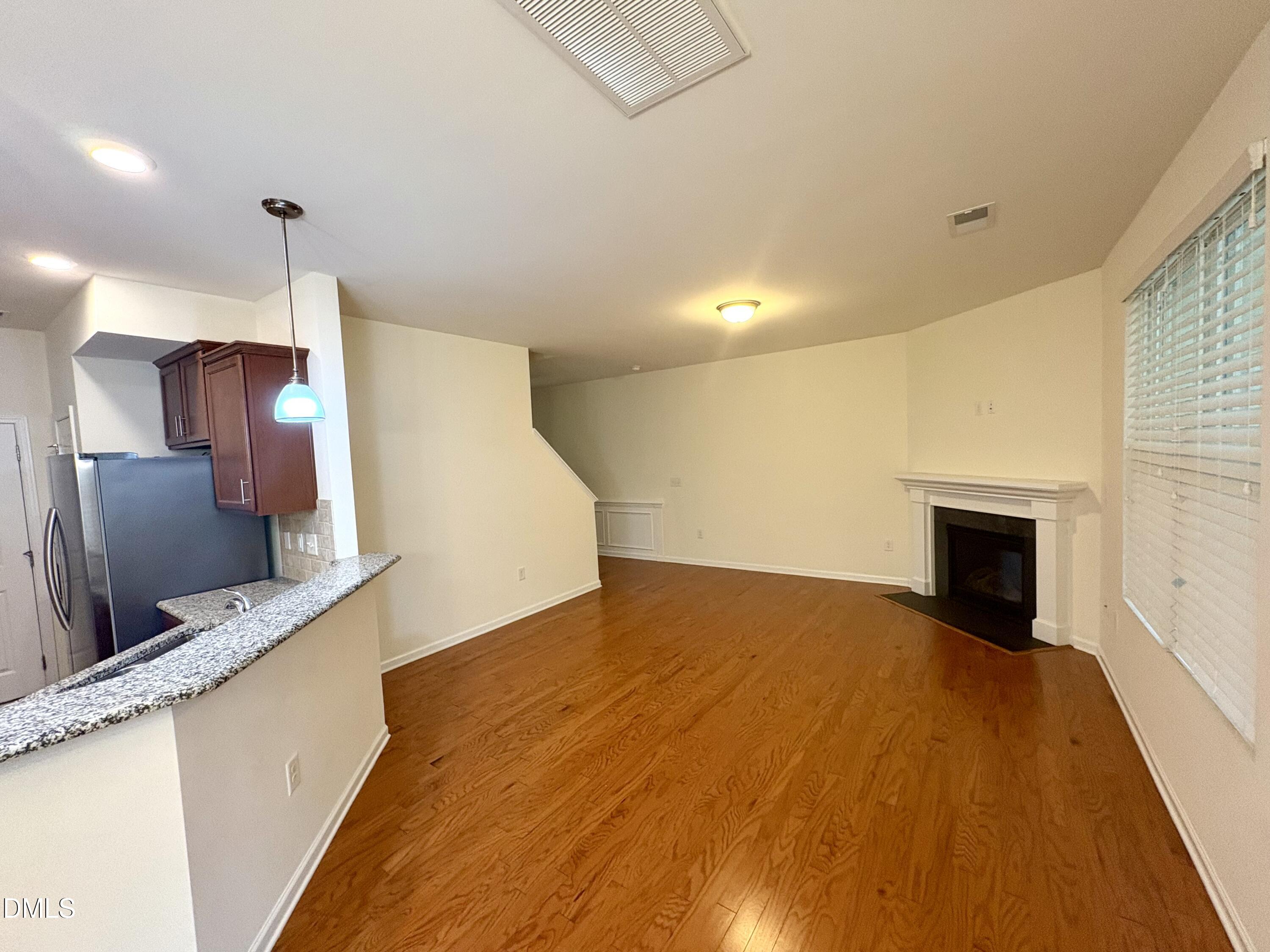 5376 Jessip Street