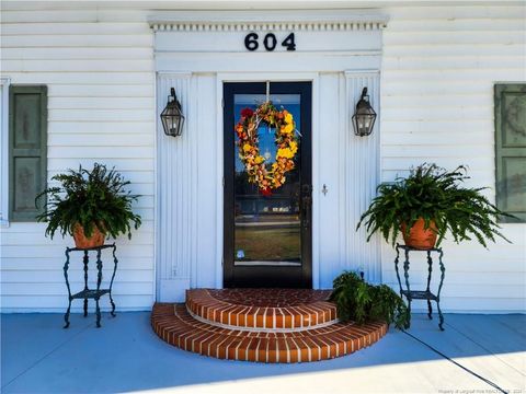 A home in Bladenboro