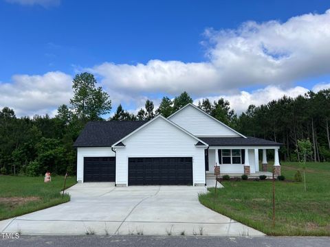 Single Family Residence in Four Oaks NC 22 Apple Grove Lane 2.jpg