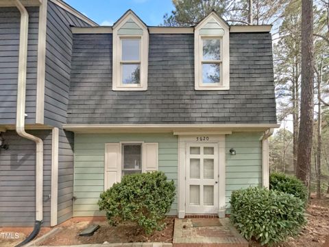 5620 Hamstead Crossing Raleigh NC 27612