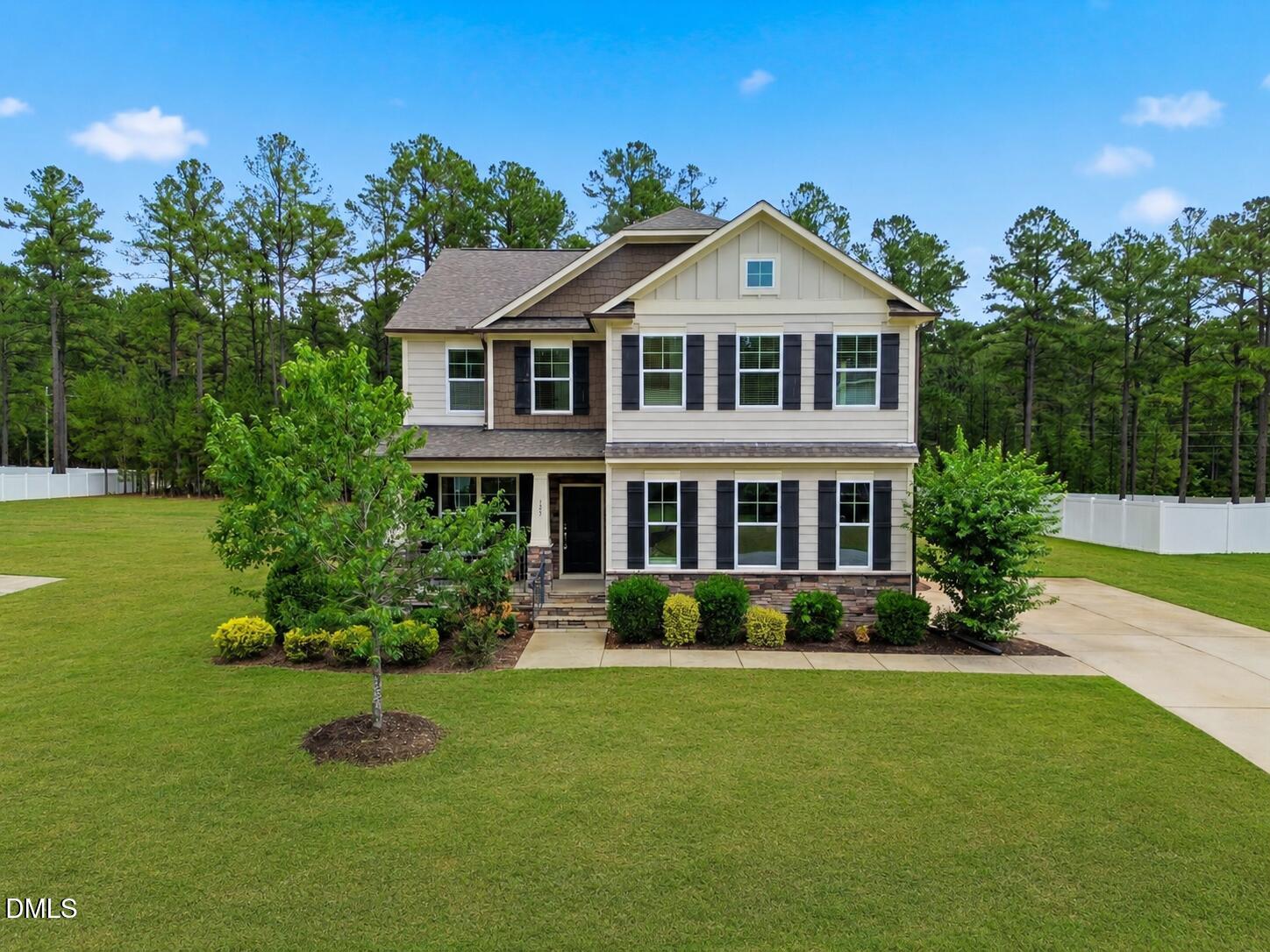 185 Green Haven Boulevard