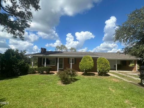 144 Pearidge Road Willow Springs NC 27592