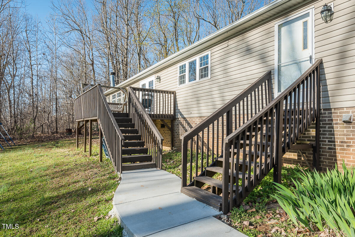 5566 Foothills Court