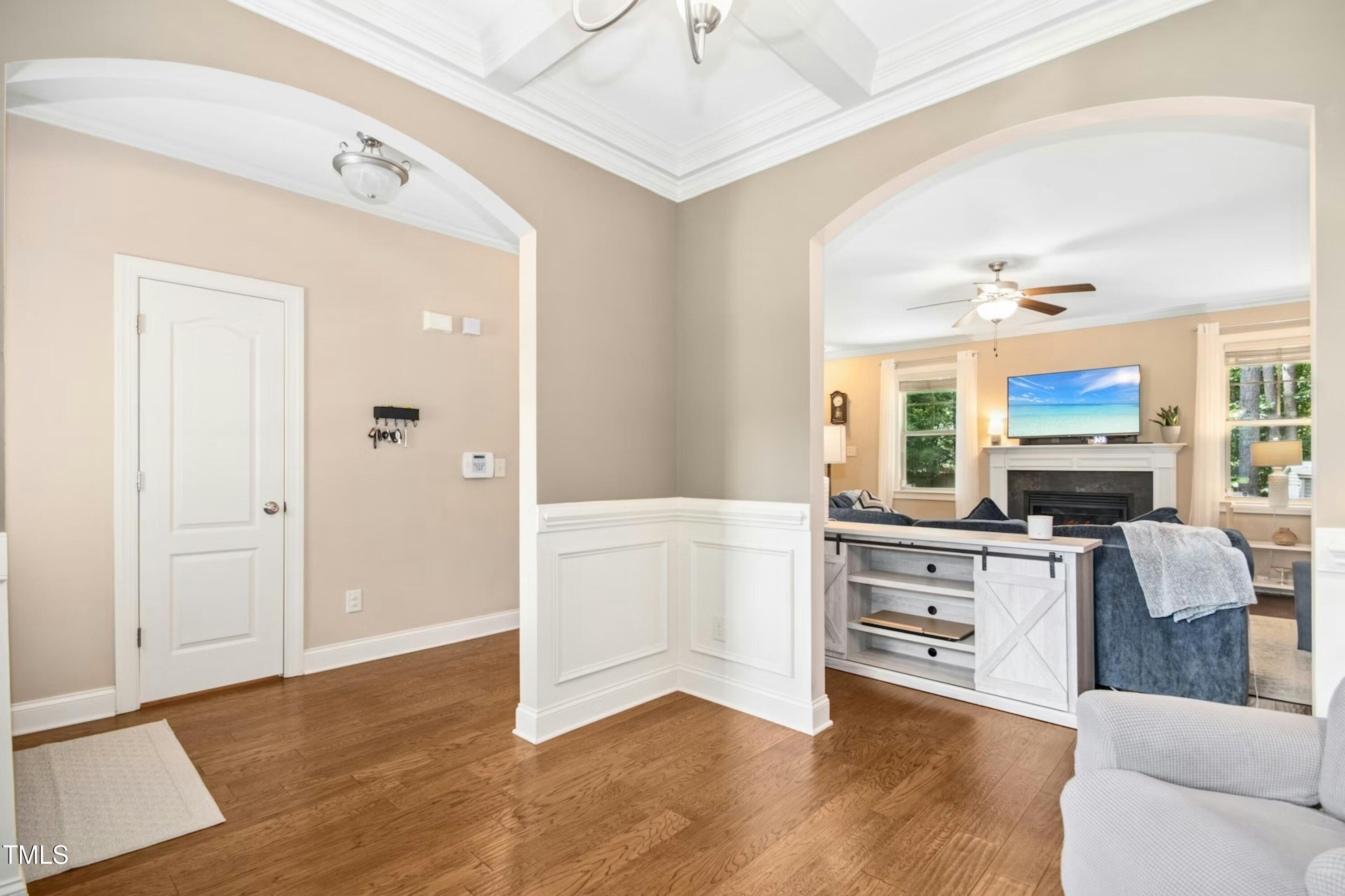 210 Water Oak Way