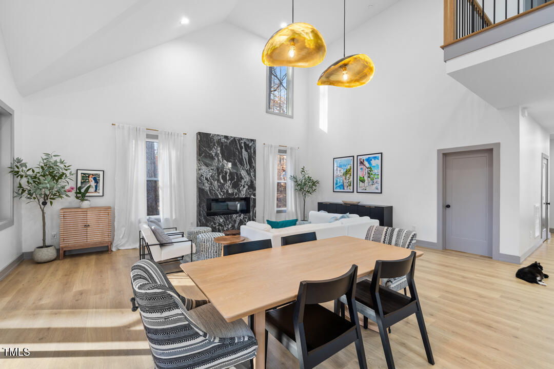 113 Laurston Court