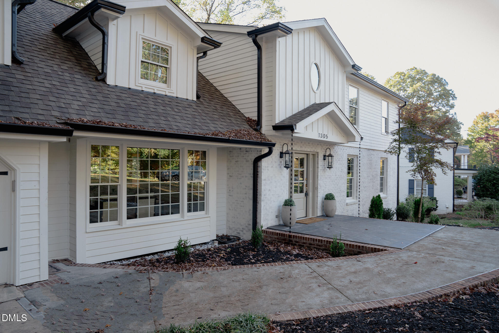 1305 Glen Eden Drive