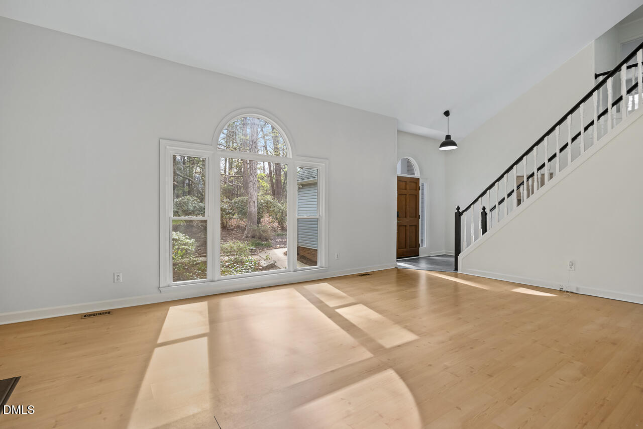 304 W Kirkfield Drive