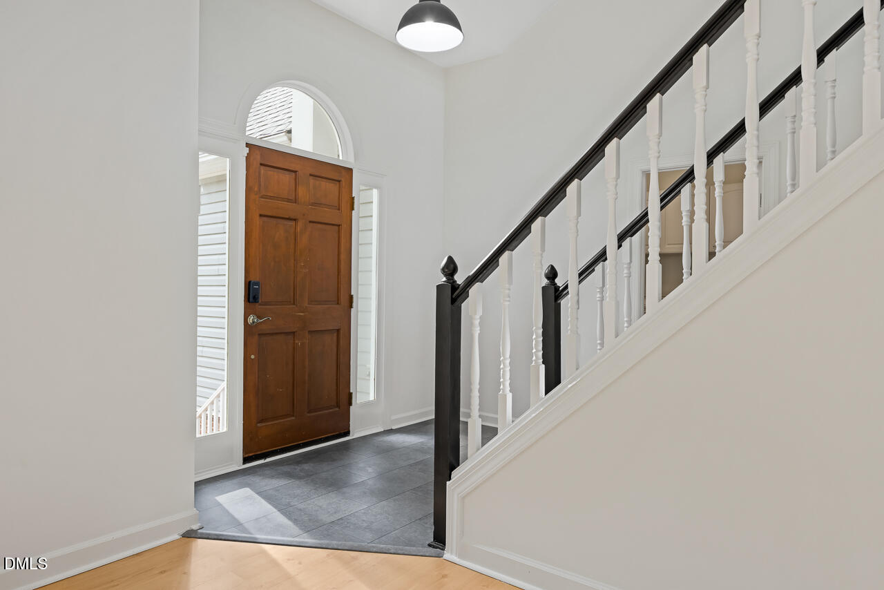 304 W Kirkfield Drive