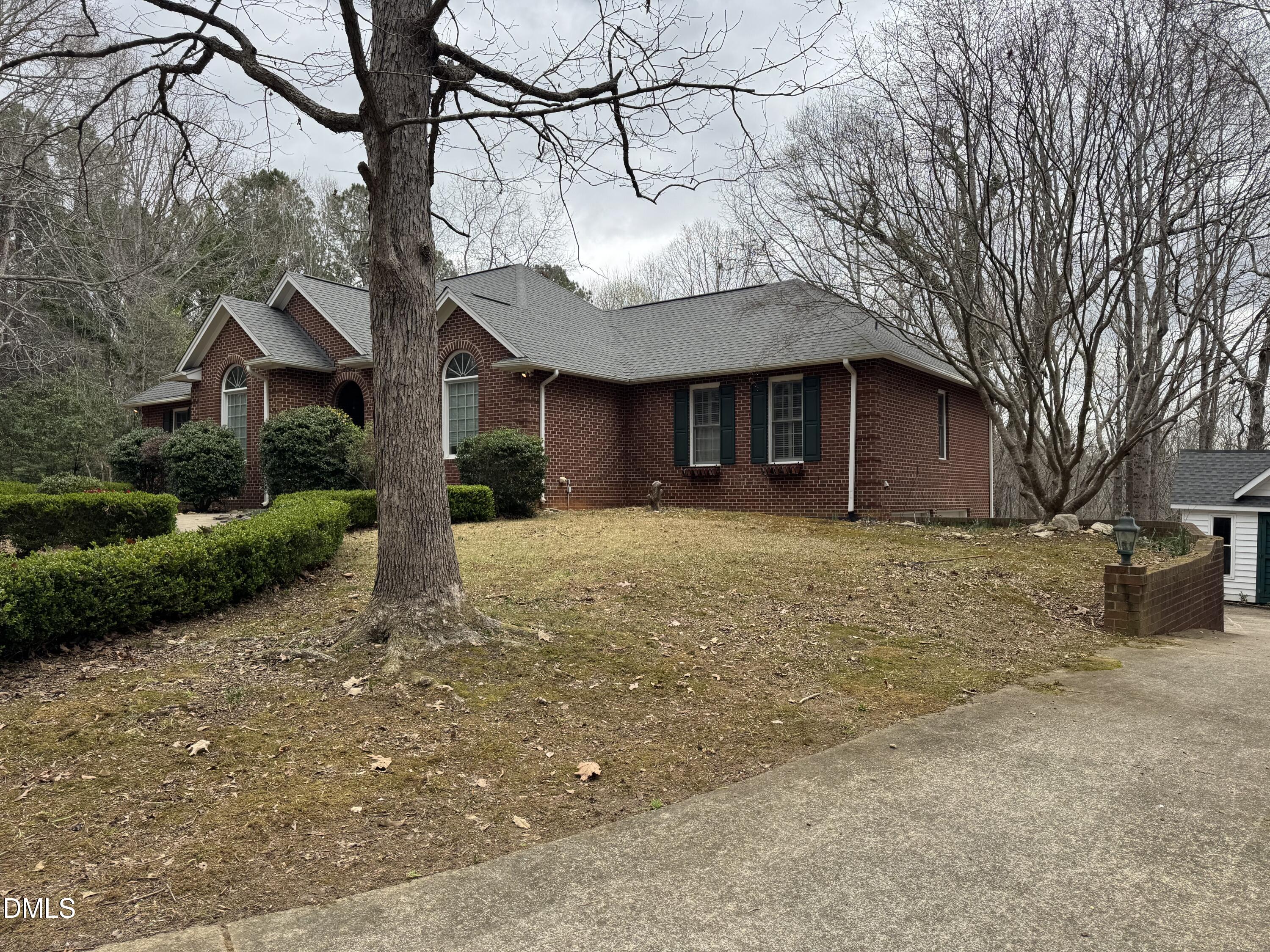 2100 Neuse Colony Drive