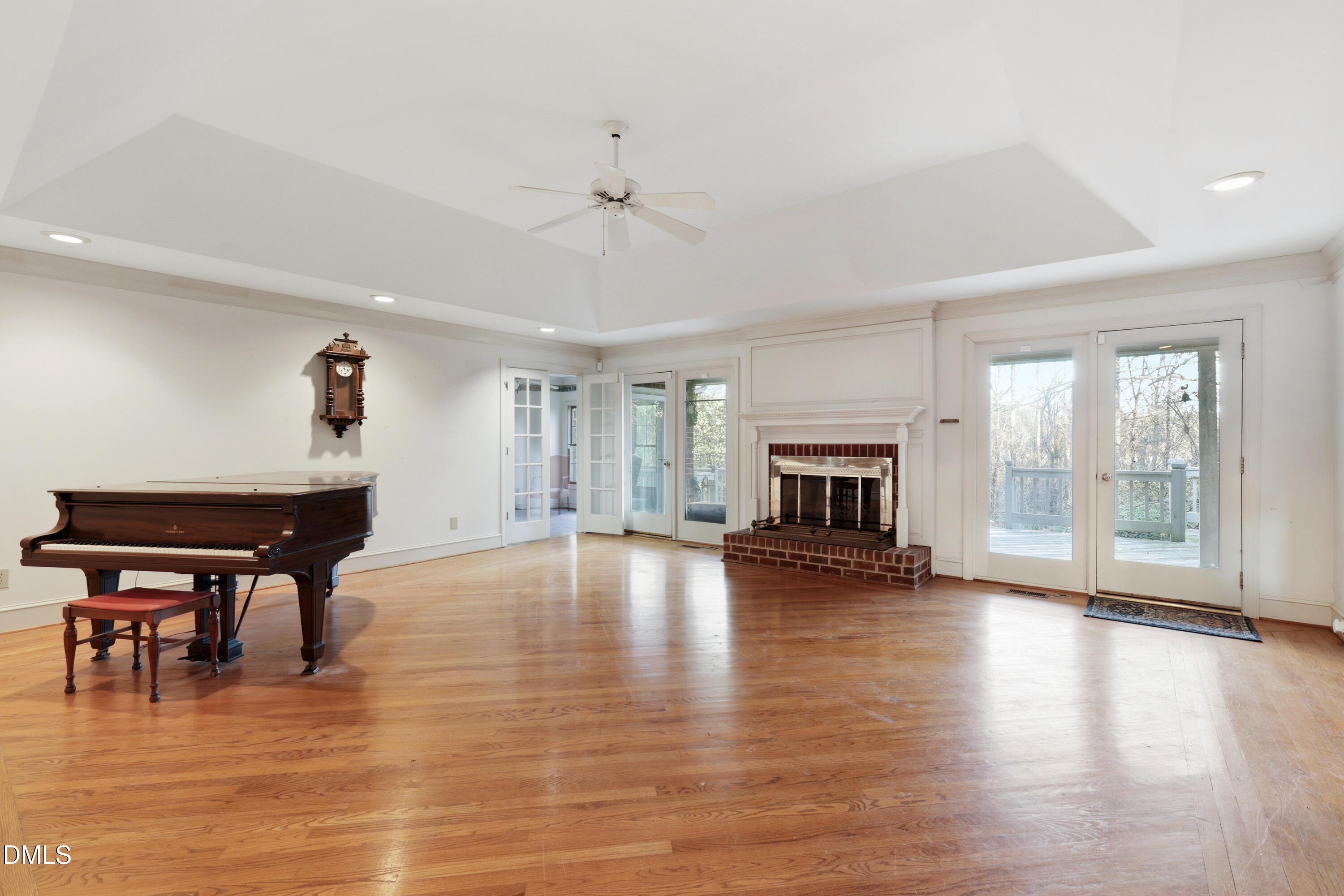 2100 Neuse Colony Drive