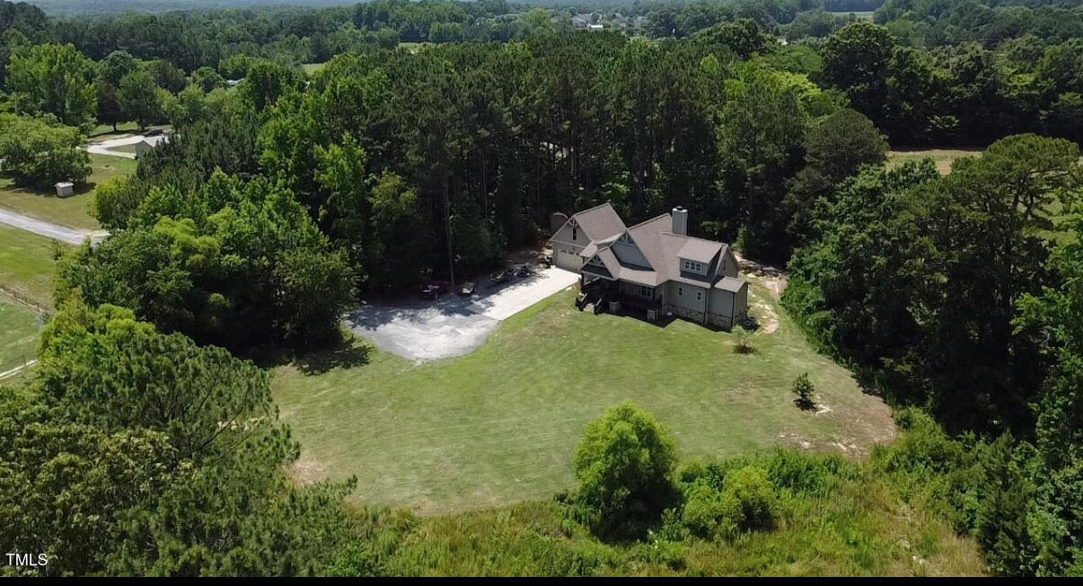 93 Clifton Pond Road