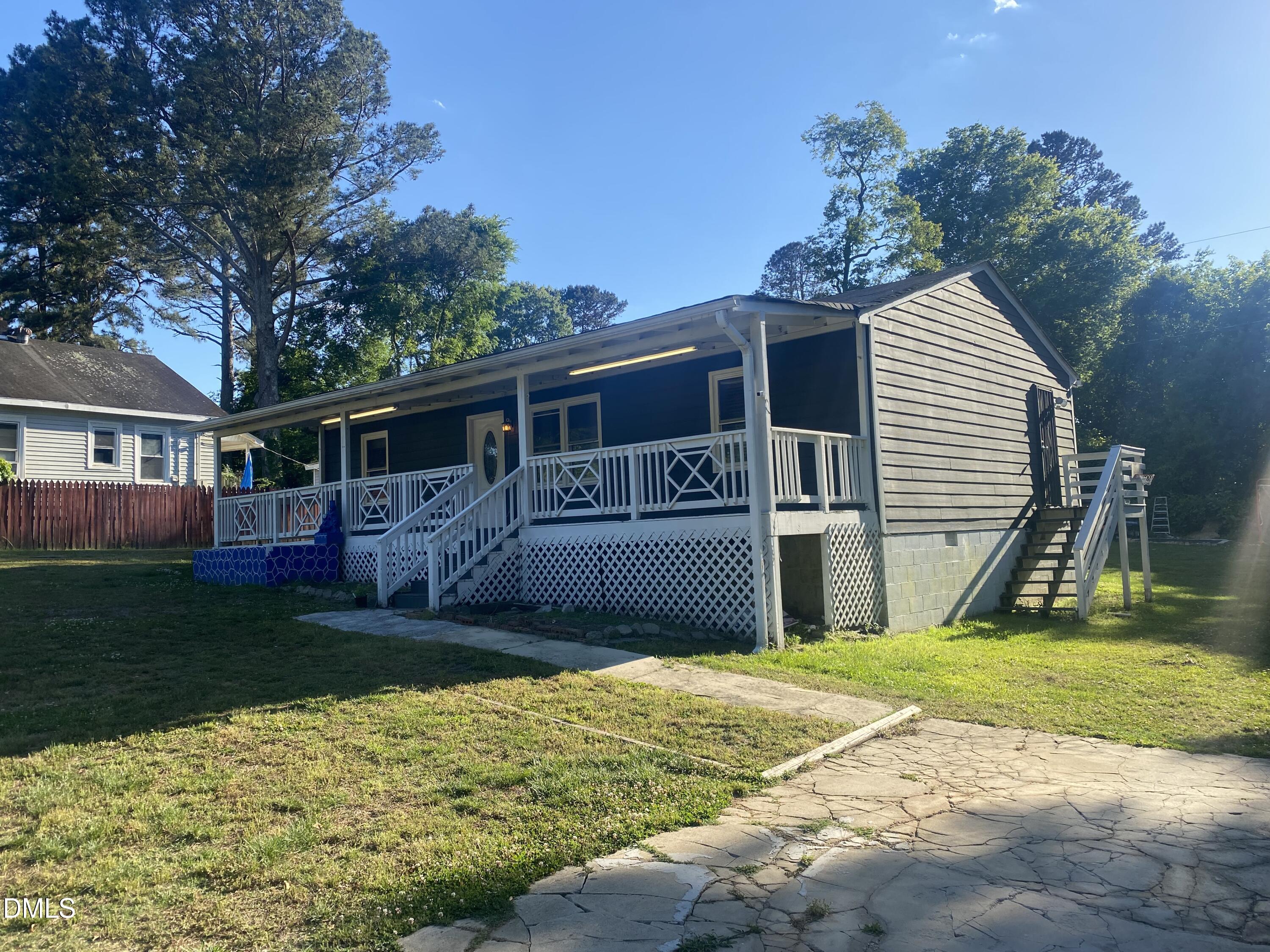 423 Orange Heights Loop Road