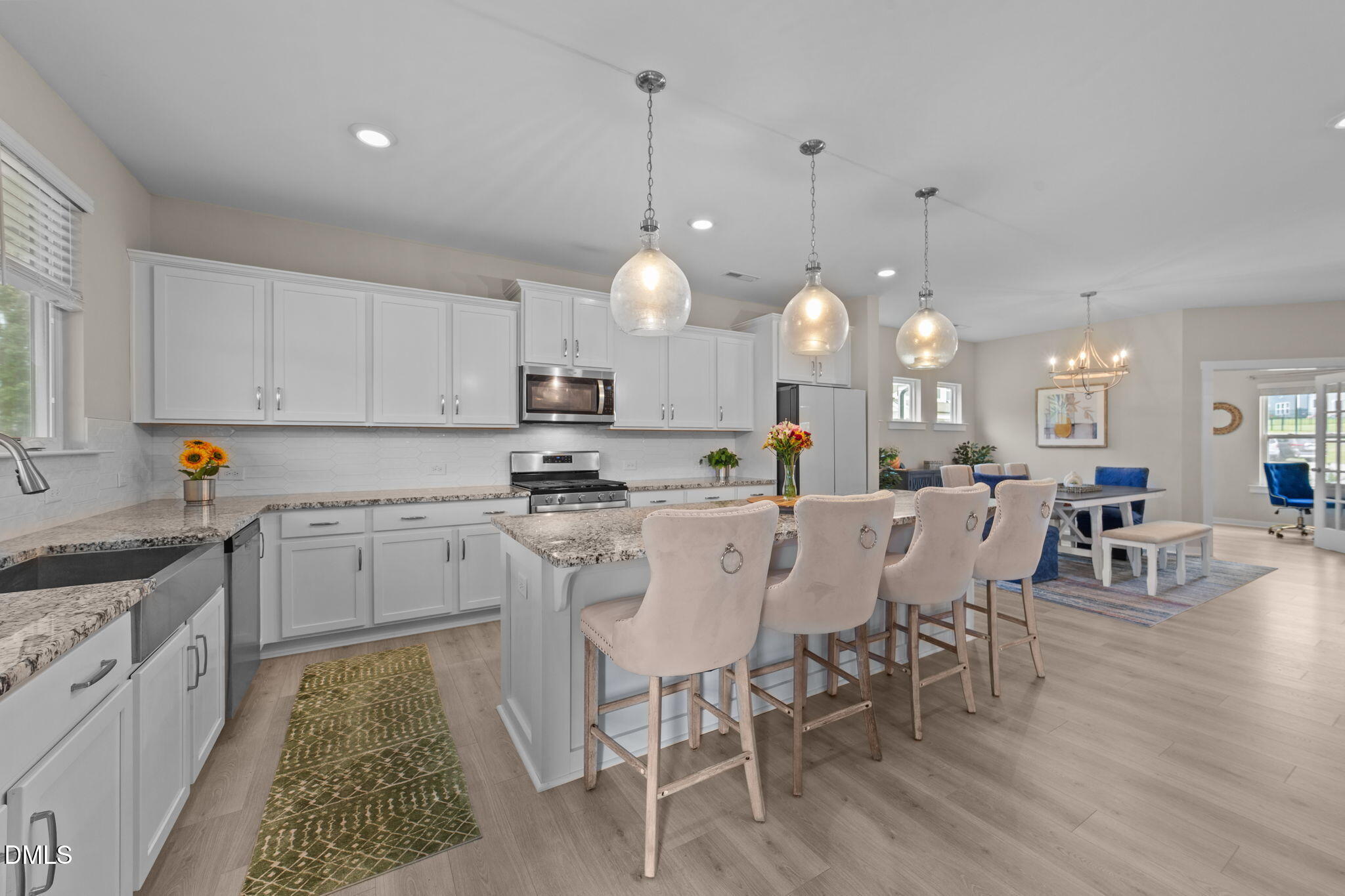 41 Capstone Drive