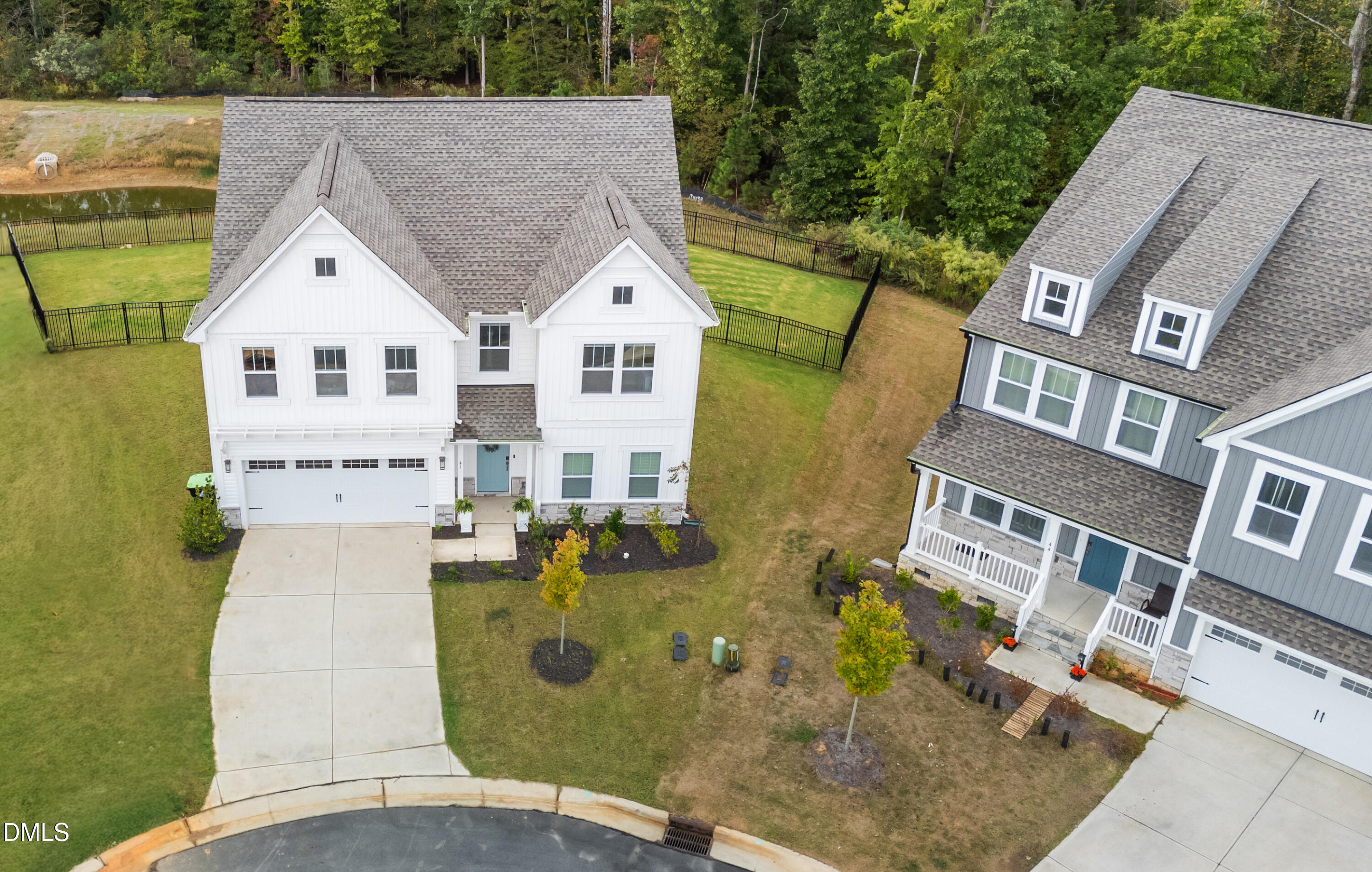 41 Capstone Drive