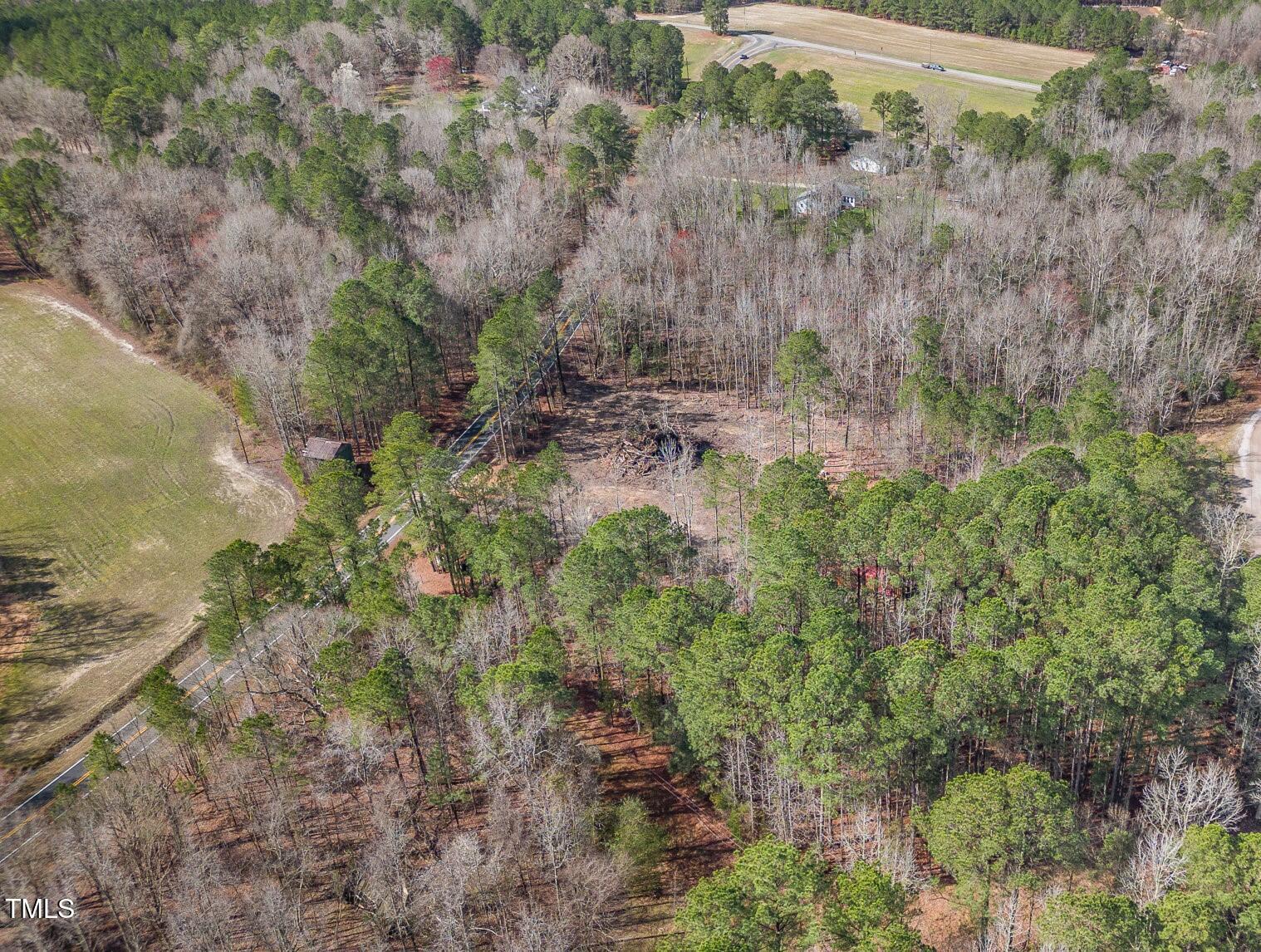 6905 Buck Road