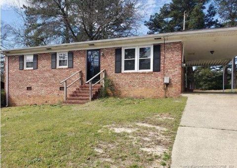 Single Family Residence in Fayetteville NC 2720 Larry Street.jpg