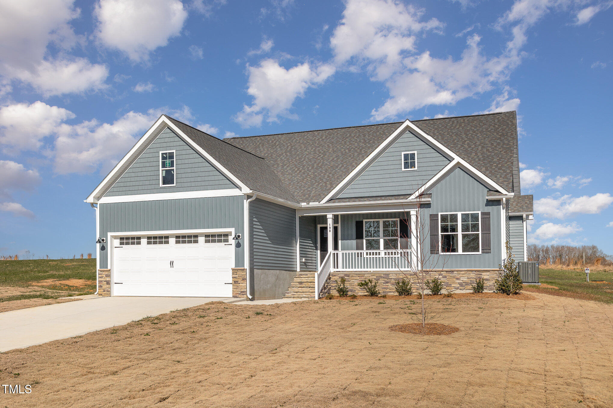 198 Ruskin Drive