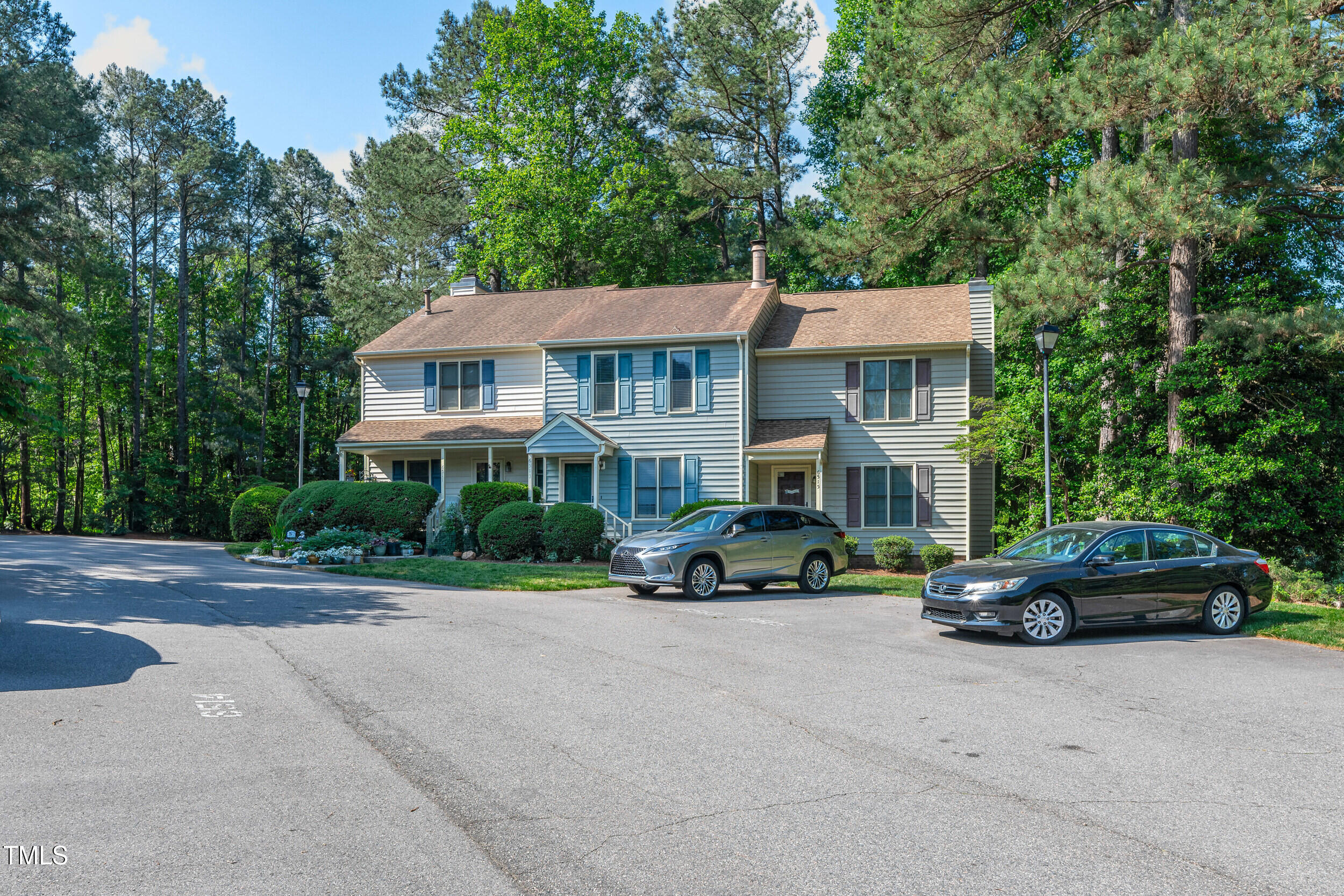 6513 Hearthstone Drive