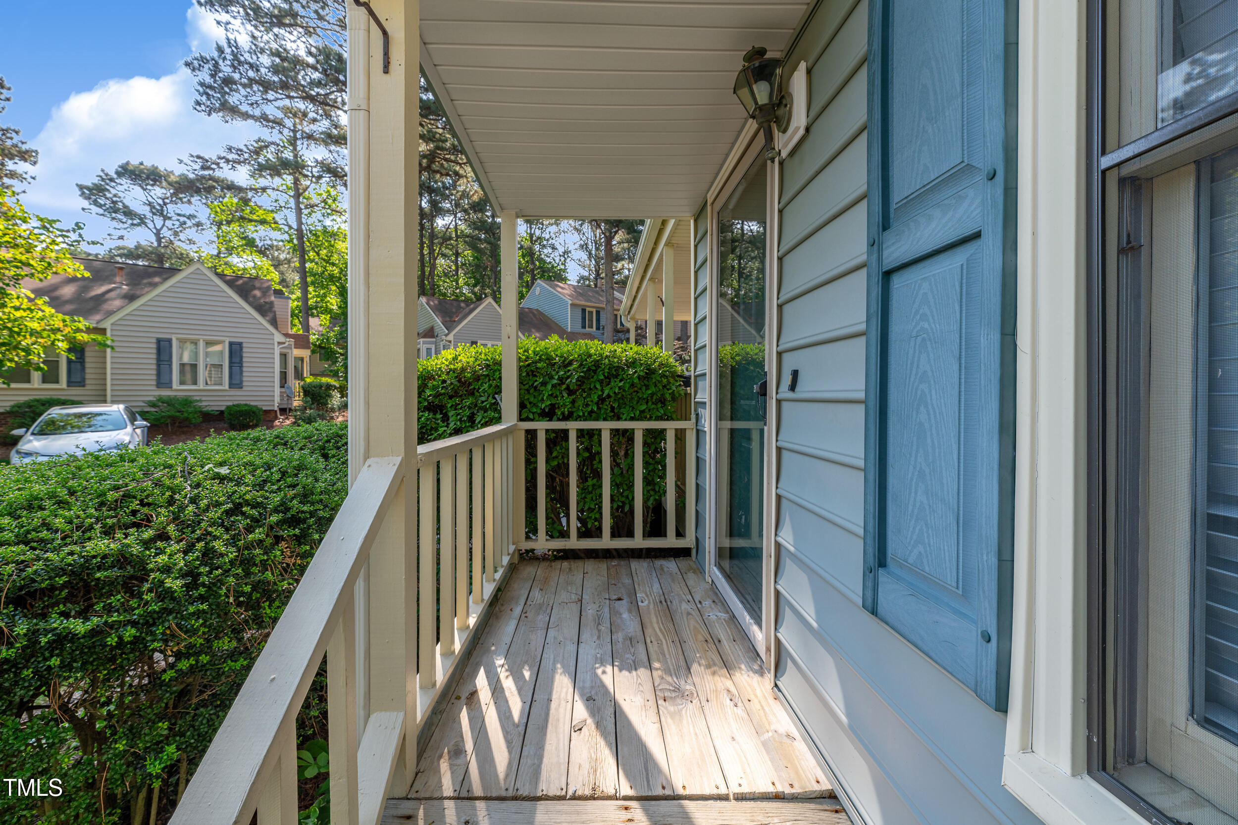 6513 Hearthstone Drive