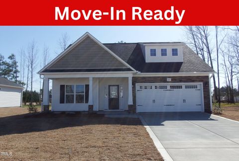 Single Family Residence in Hope Mills NC 669 Amusement Drive.jpg