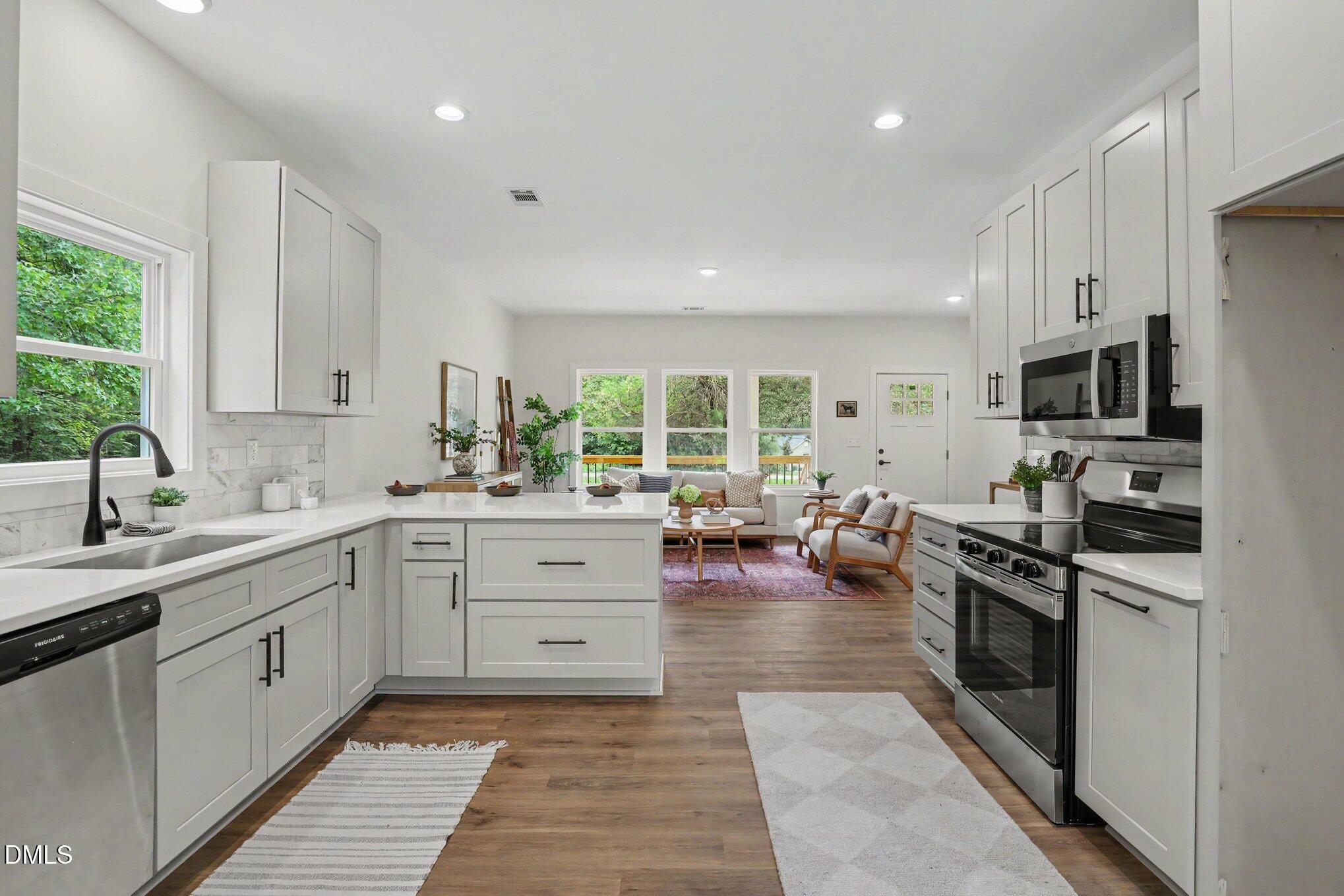 1405 Sundown Drive
