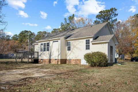 A home in Wendell