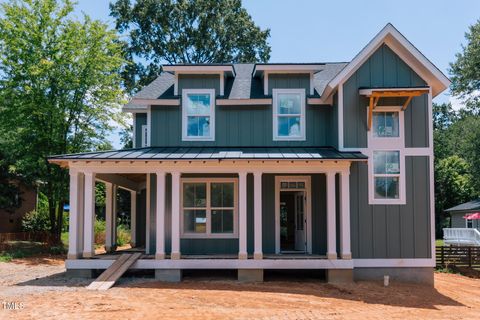 2318 Glascock Street Raleigh NC 27610