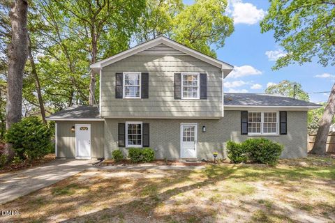 4217 Live Oak Road Raleigh NC 27604