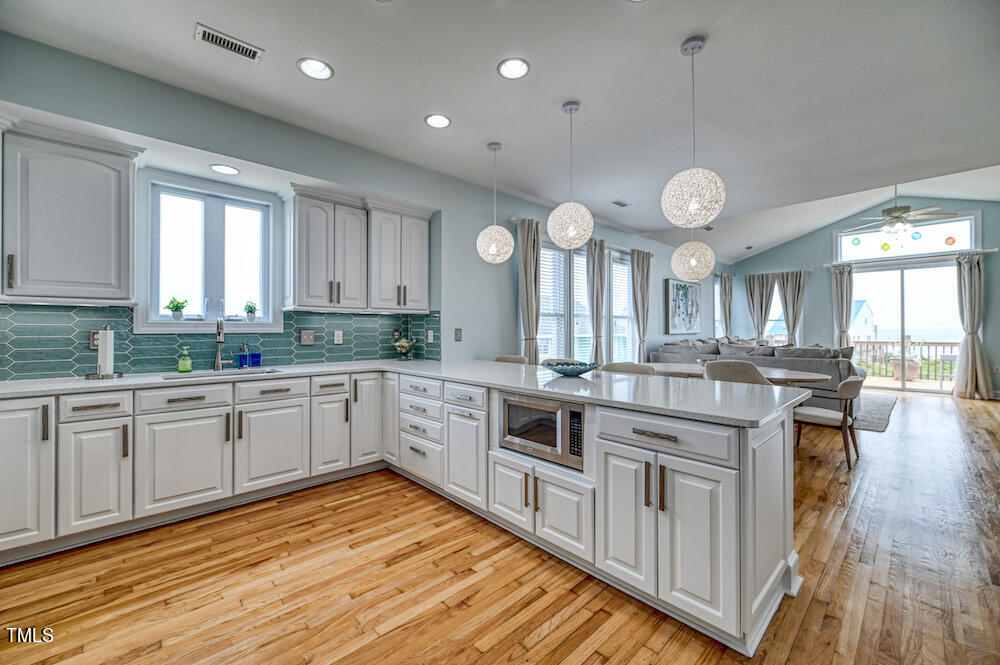 807 S Shore Drive A