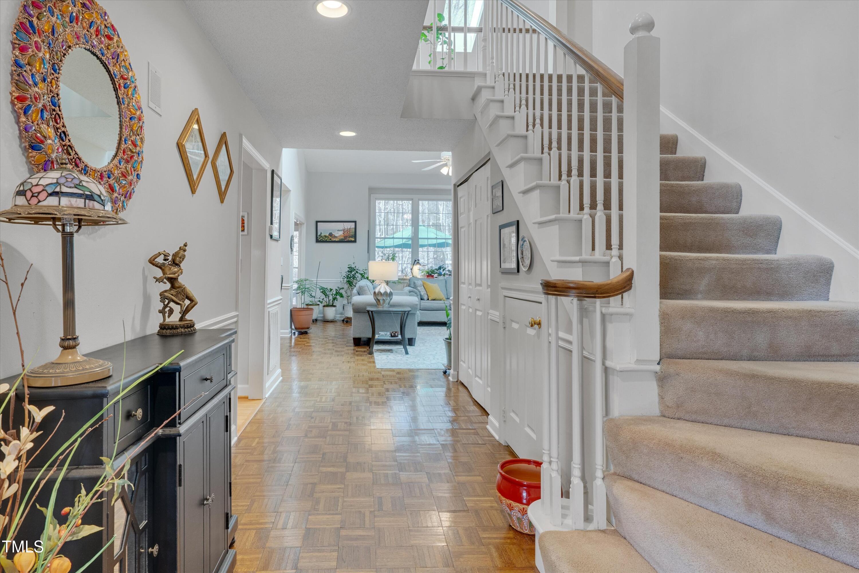 360 Linden Close