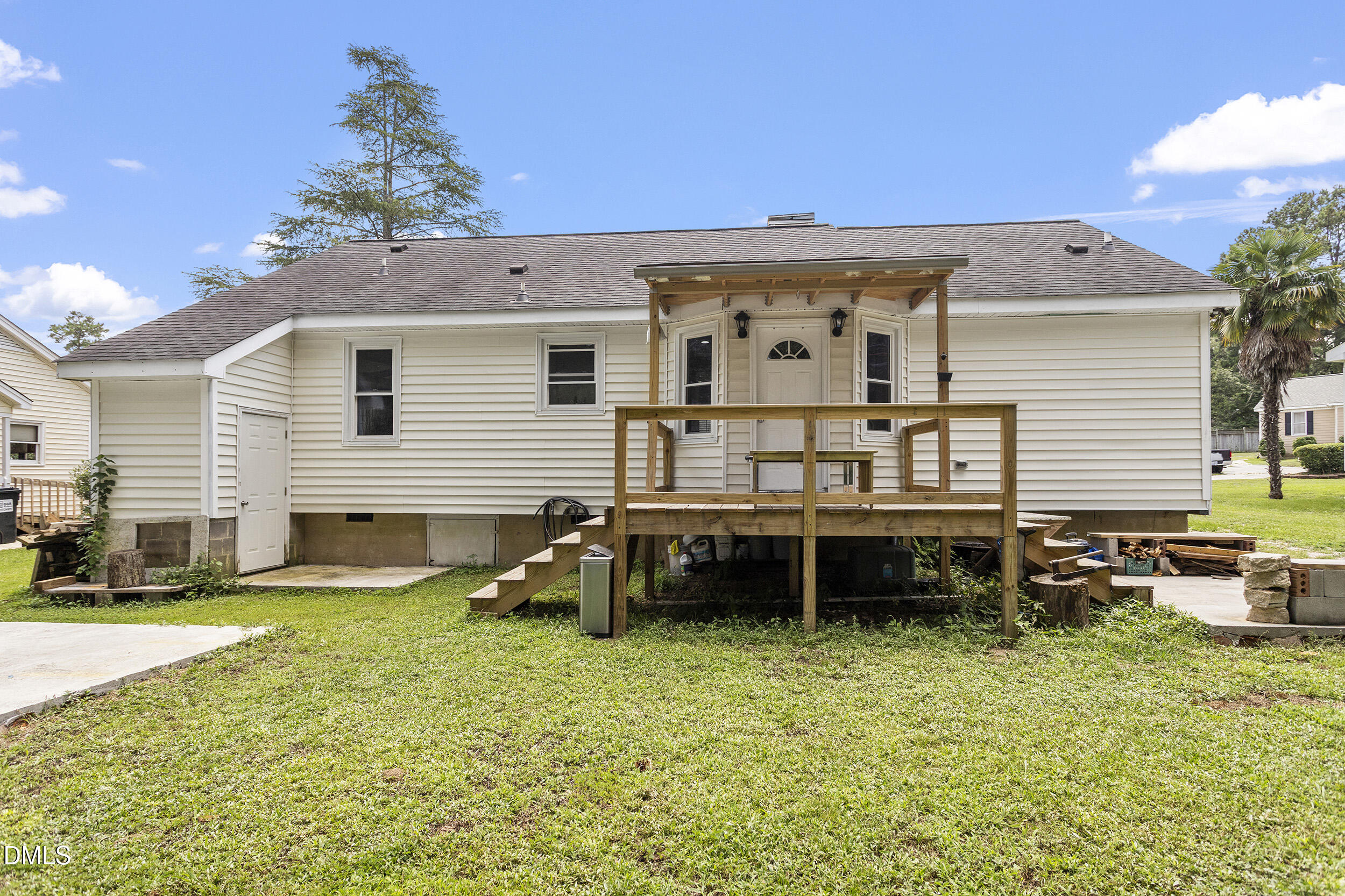 5809 Iris Lake Court