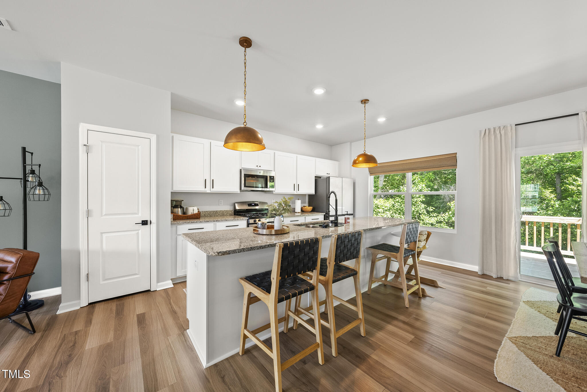 77 Rolling Creek Circle