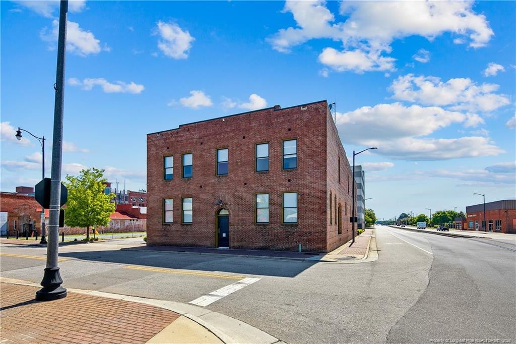 159 Maxwell Street