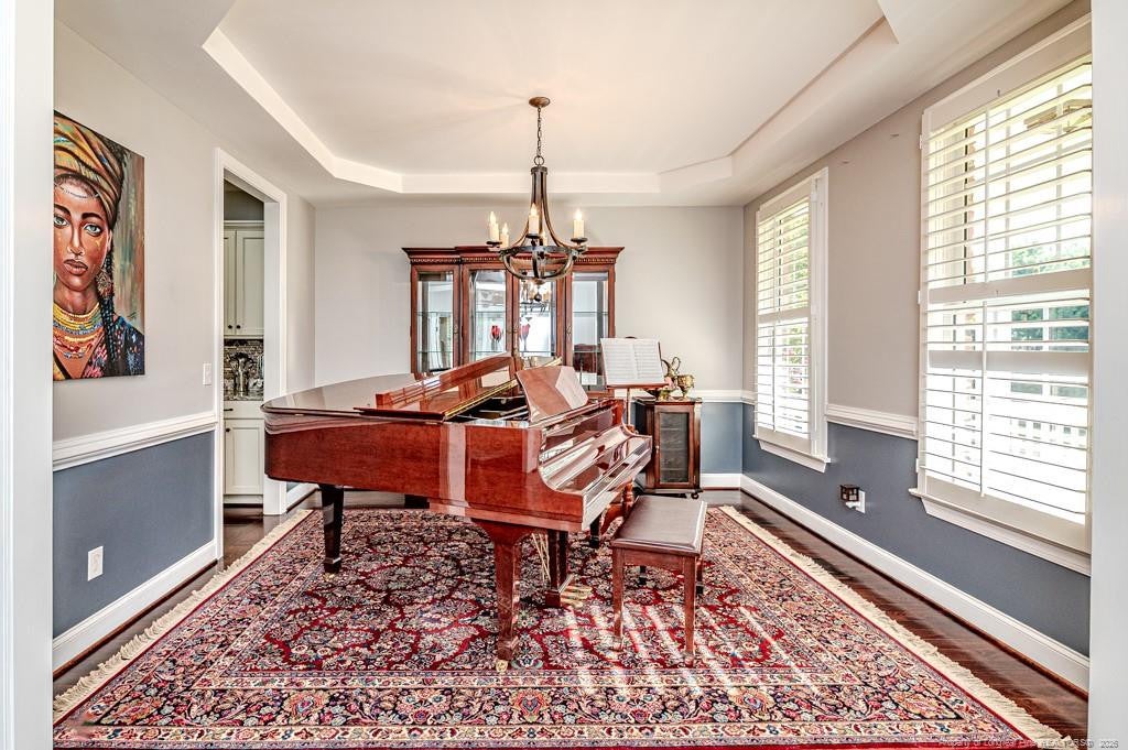241 Saintsbury Place