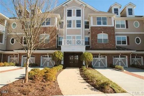 Photo of 10400 Rosegate Court #302, Raleigh, NC 27617 (MLS # 10154184)