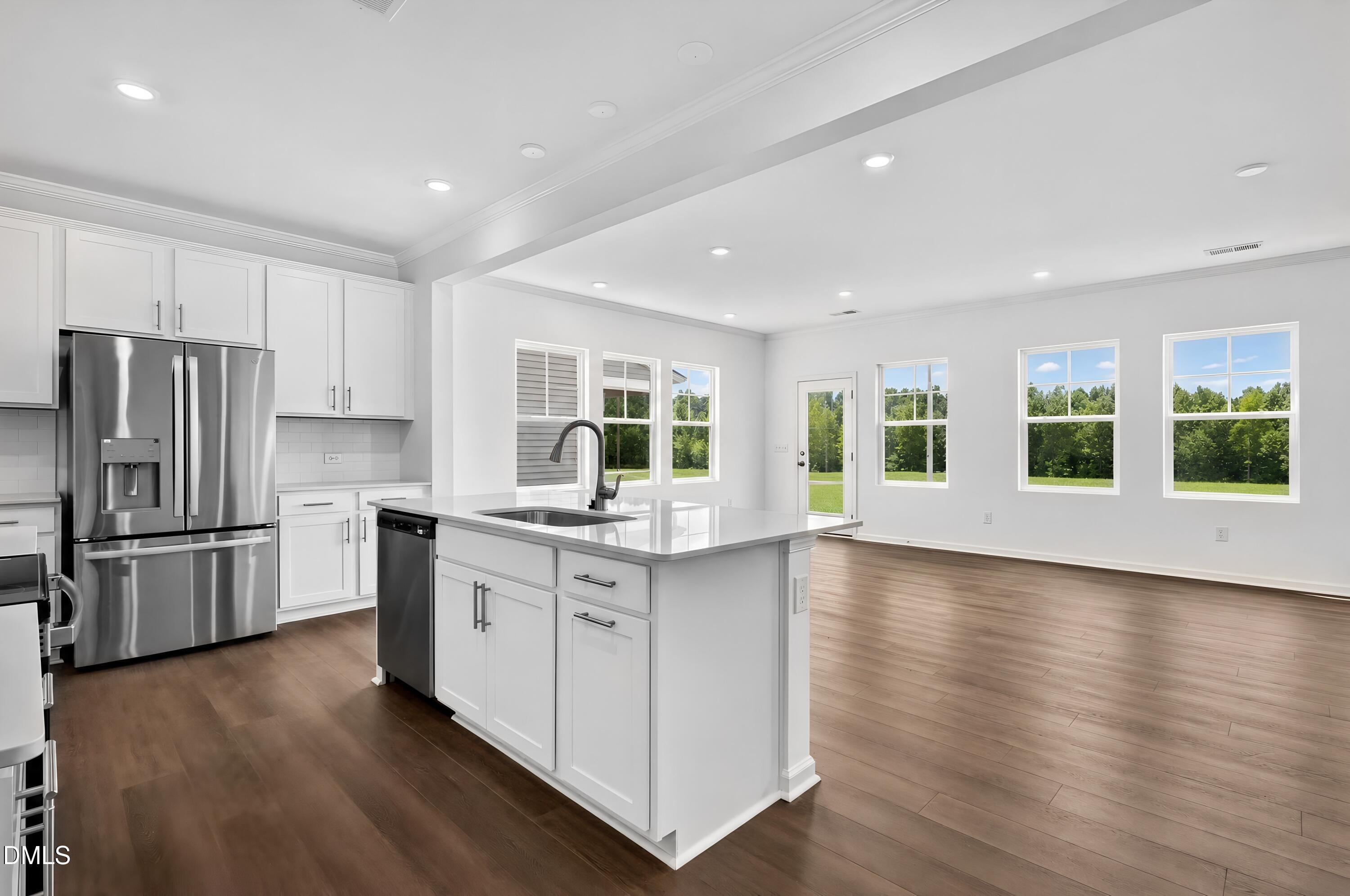 279 Beachcomber Drive