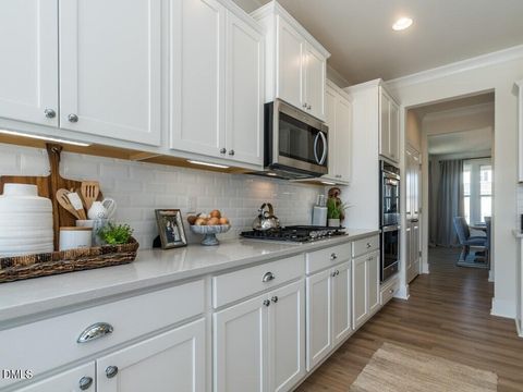 545 Hipwood Drive Zebulon NC 27597