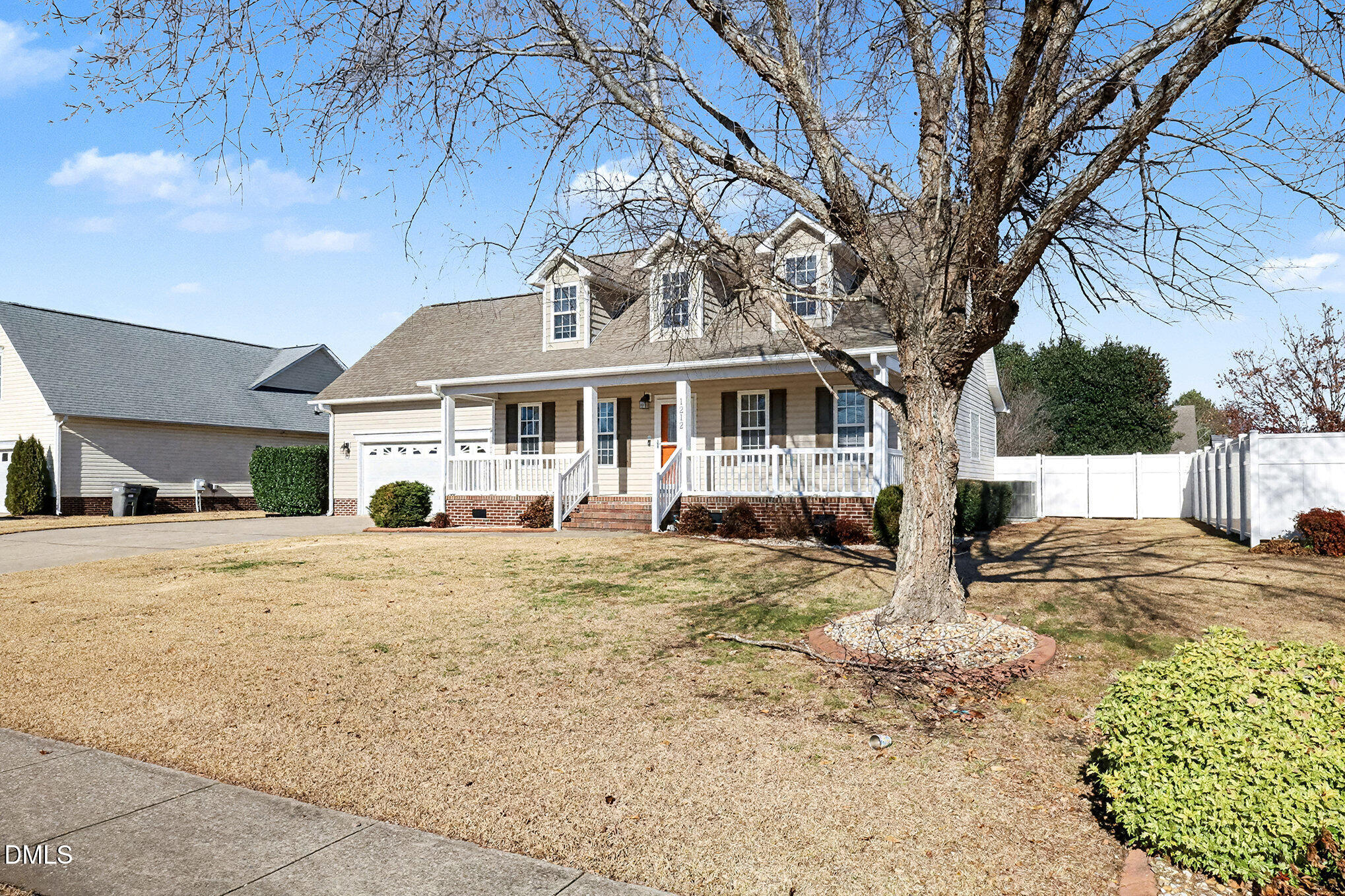 1212 Thistle Gold Drive