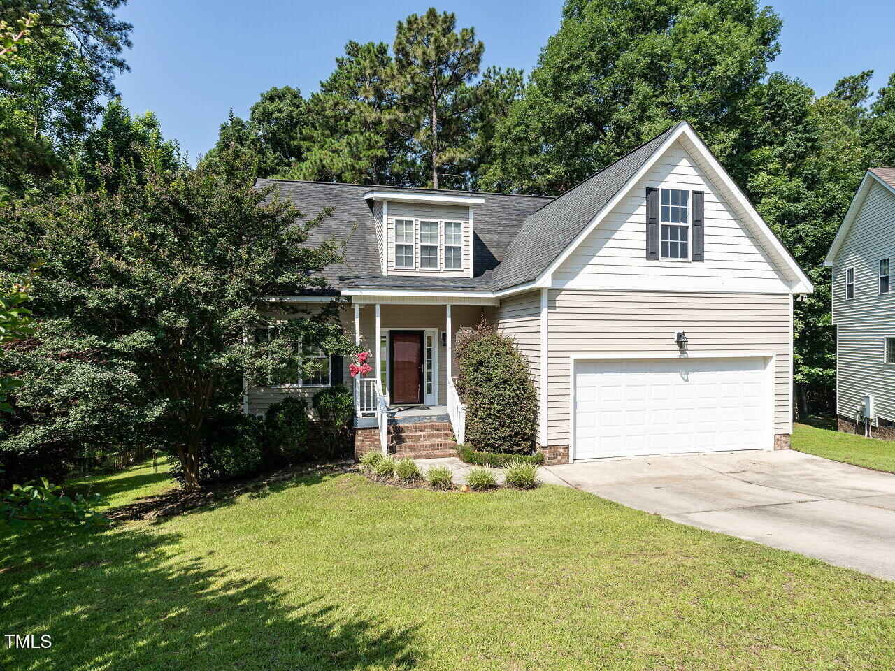 106 Dodge Lane